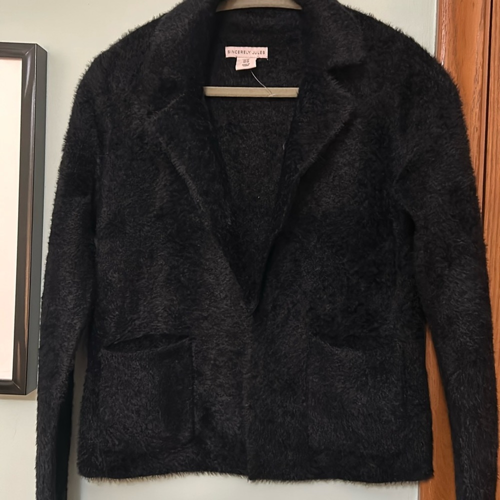 Black open sweater jacket
